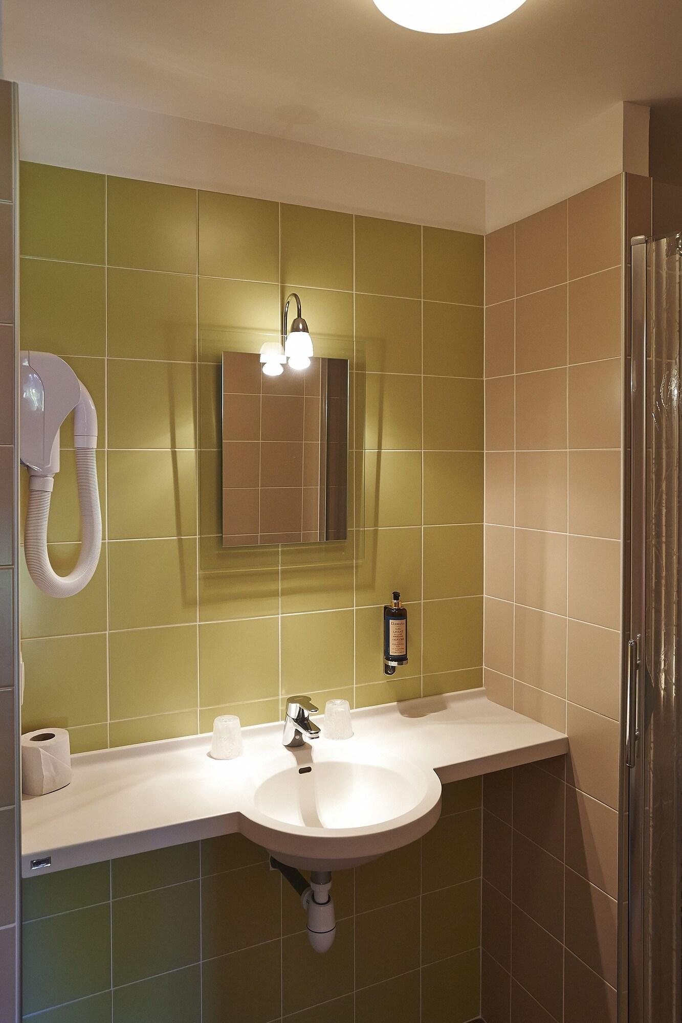 Cit'Hotel Les Alizes Лимож Экстерьер фото