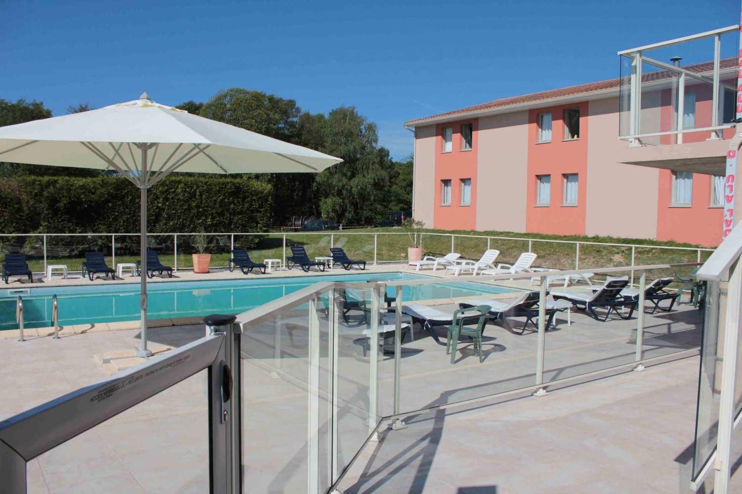 Cit'Hotel Les Alizes Лимож Экстерьер фото
